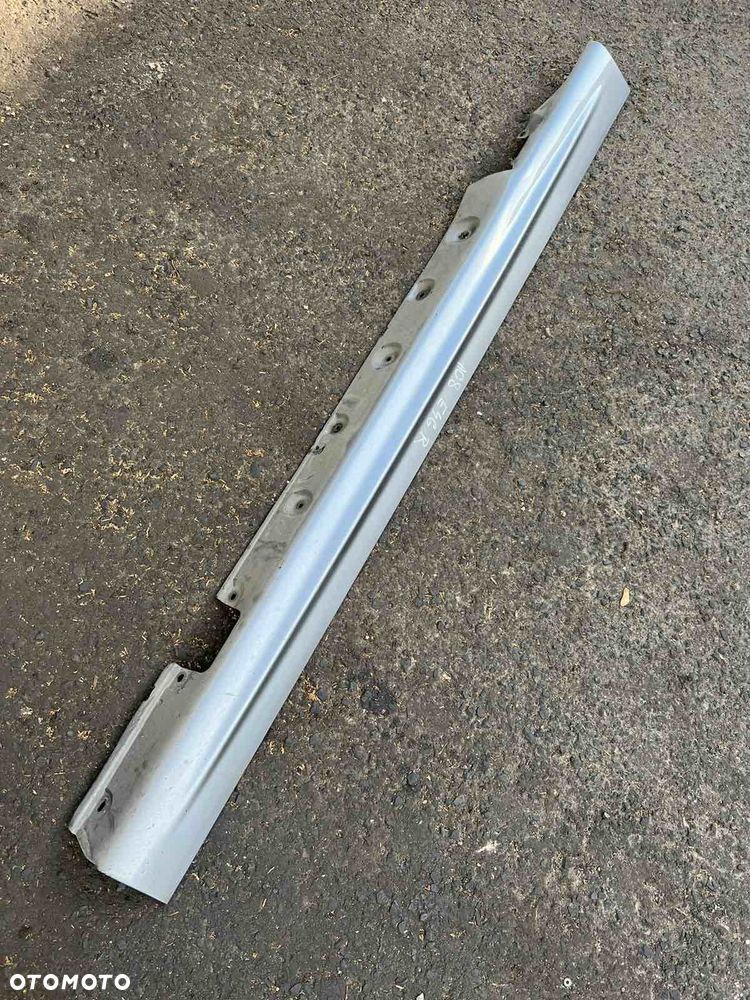 Próg nakładka Bmw e46 prawa silbergrau a08 pod kolor do założenia sedan kombi