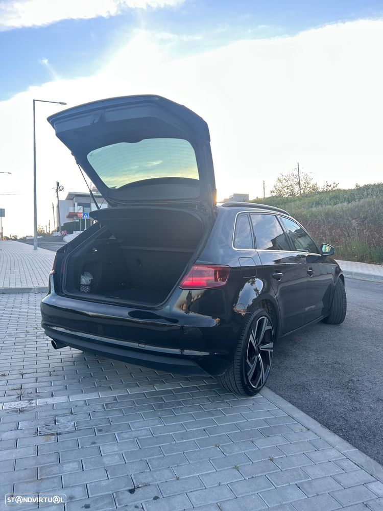 Audi A3 Sportback 1.6 TDI (clean diesel) S line Sport Pack - 29