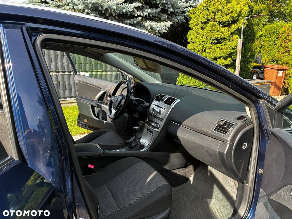 Toyota Avensis 2.0 D-4D Luna - 15
