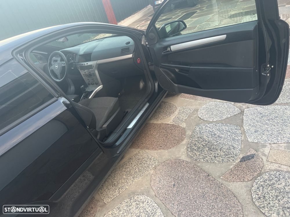 Opel Astra GTC 1.7 CDTI - 9