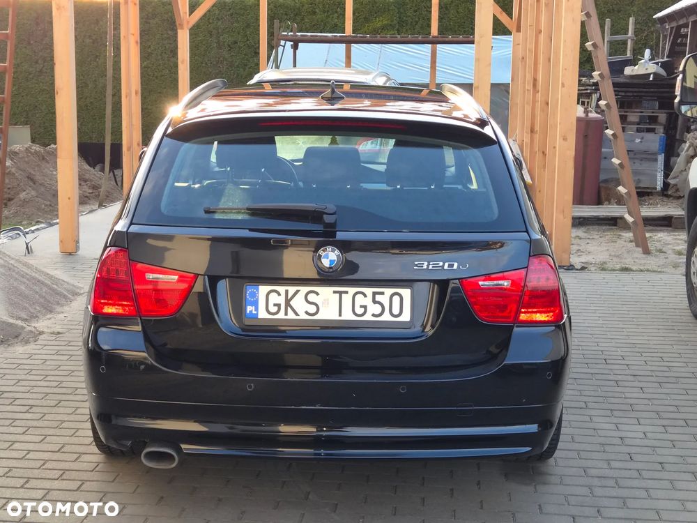 BMW Seria 3 320d - 2