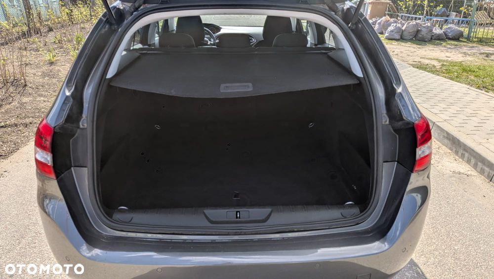 Peugeot 308 1.5 BlueHDi Active S&S - 17