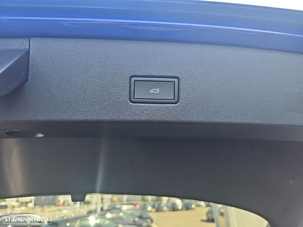 VW T-Roc R 2.0 TSI - 24