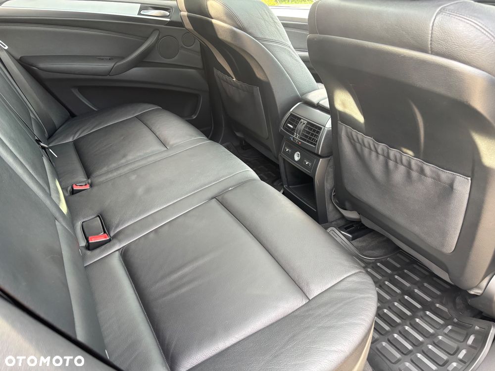 BMW X5 xDrive30d - 29