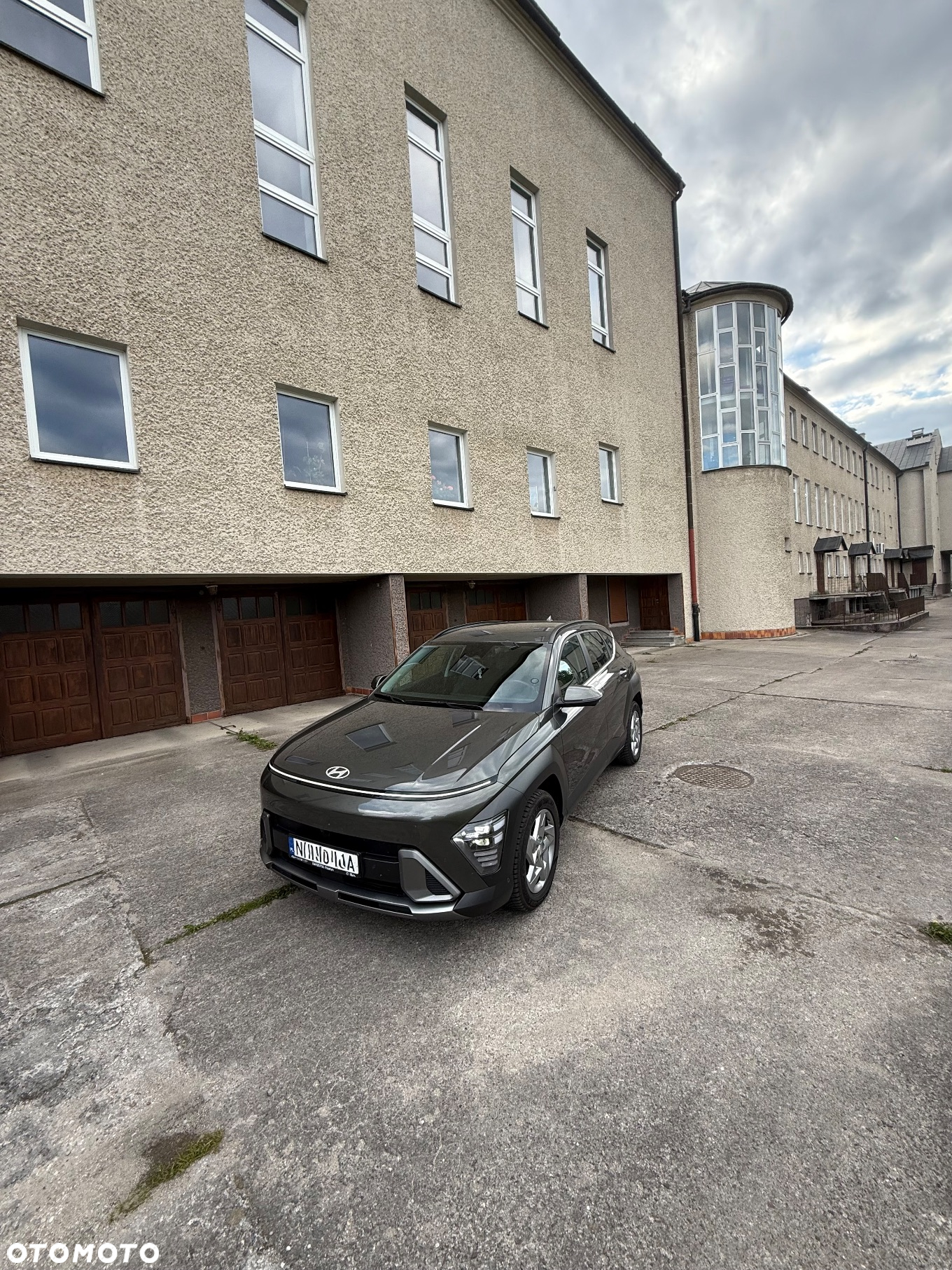 Hyundai Kona 1.6 T-GDI Premium DCT - 4