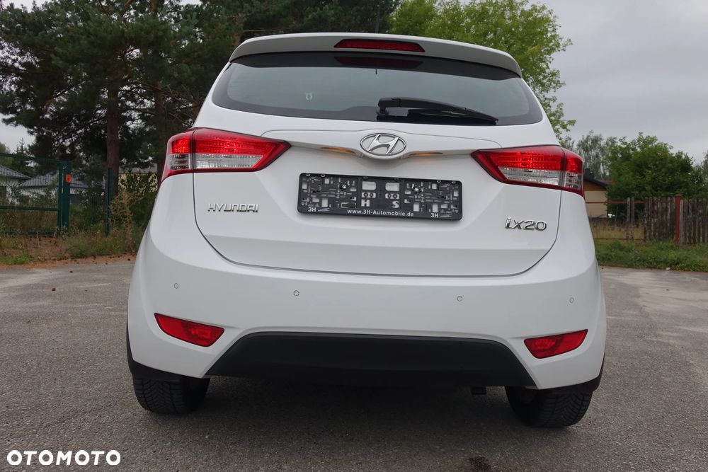 Hyundai ix20 - 10