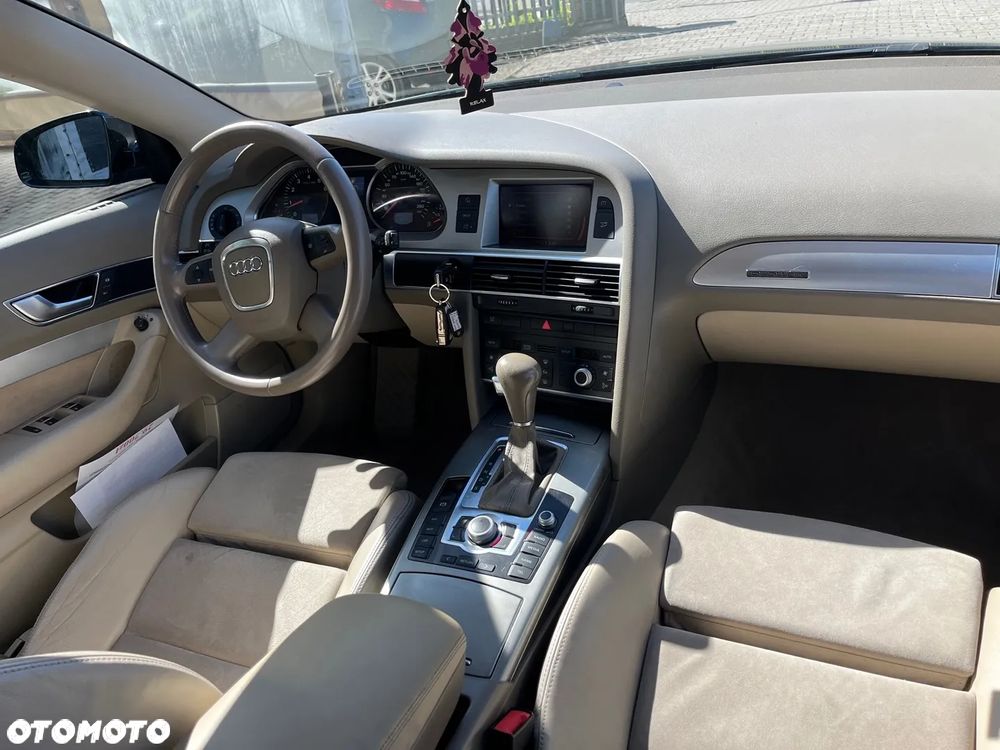 Audi A6 - 5