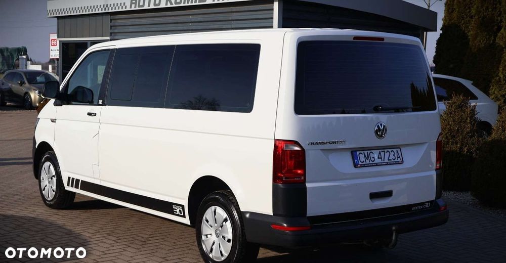 Volkswagen Transporter - 9