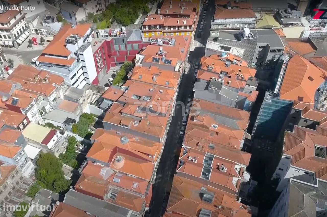 Apartamento T1 no centro do Porto - Grande imagem: 5/35