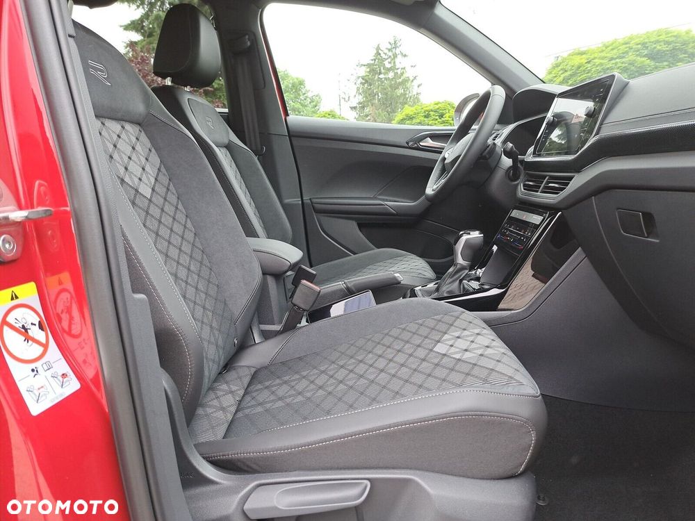 Volkswagen T-Cross - 23