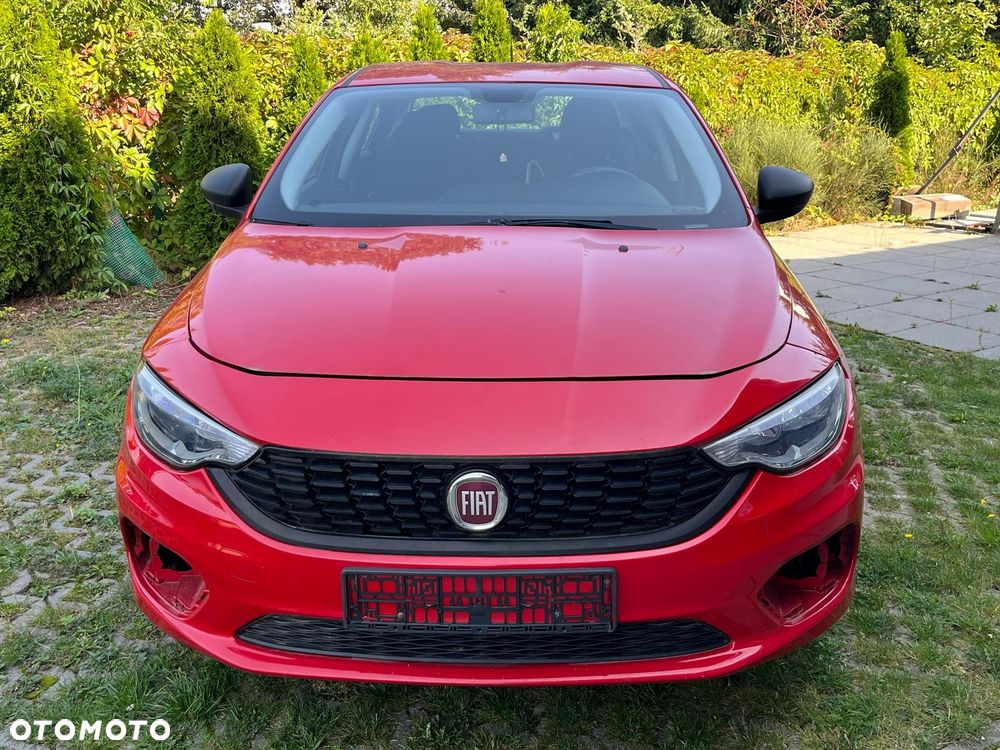 Fiat Tipo - 1