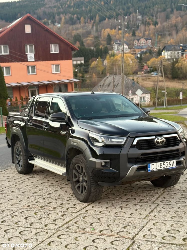 Toyota Hilux 2.8 D-4D Double Cab Invincible 4x4 - 1