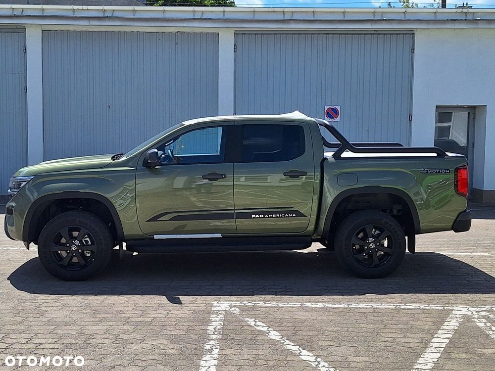 Volkswagen Amarok - 12