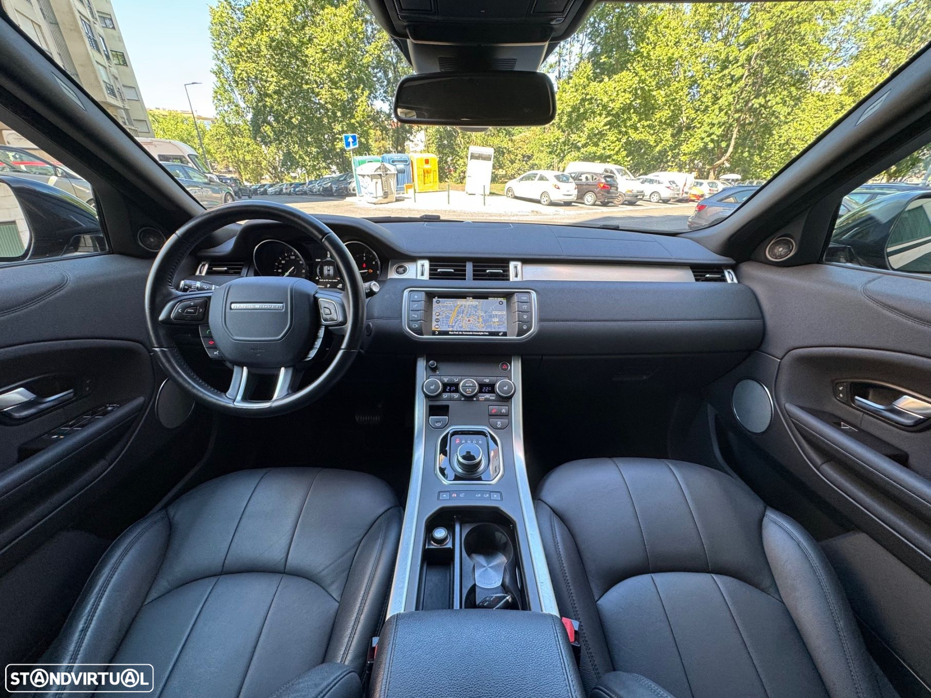 Land Rover Range Rover Evoque 2.0 TD4 SE Dynamic Auto - 22