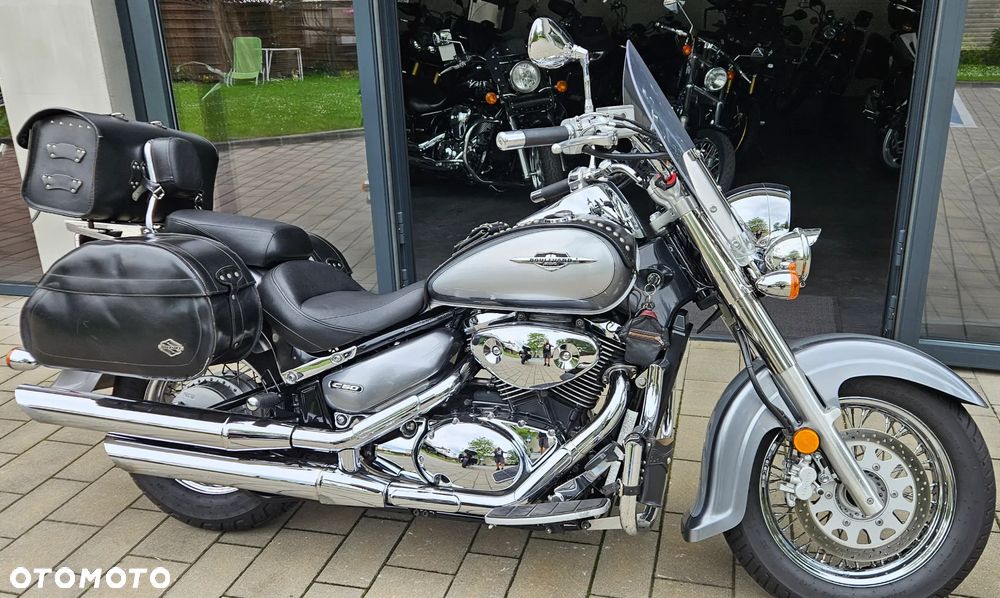 Suzuki VL 800 Volusia - Boulevard C50 - 10