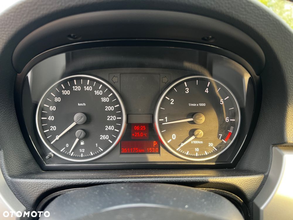 BMW Seria 3 - 16