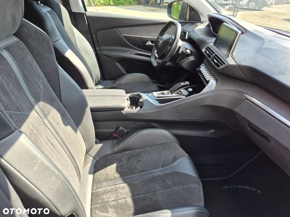Peugeot 3008 PureTech 130 Stop & Start GPF EAT8 Crossway - 19