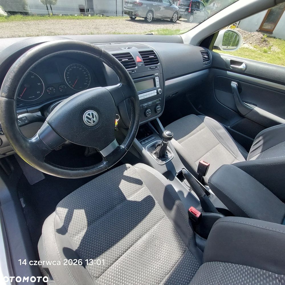 Volkswagen Golf 1.9 TDI DPF Comfortline - 10