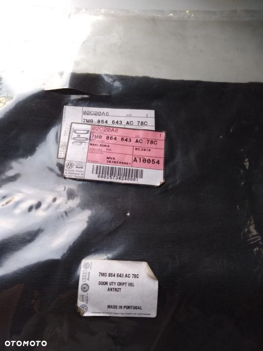 WYKŁADZINA PODŁOGI Audi, Volkswagen, Skoda, Seat  ANTRACYT 7M0864643AC78C - 2