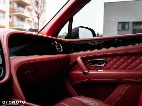 Bentley Bentayga - 21