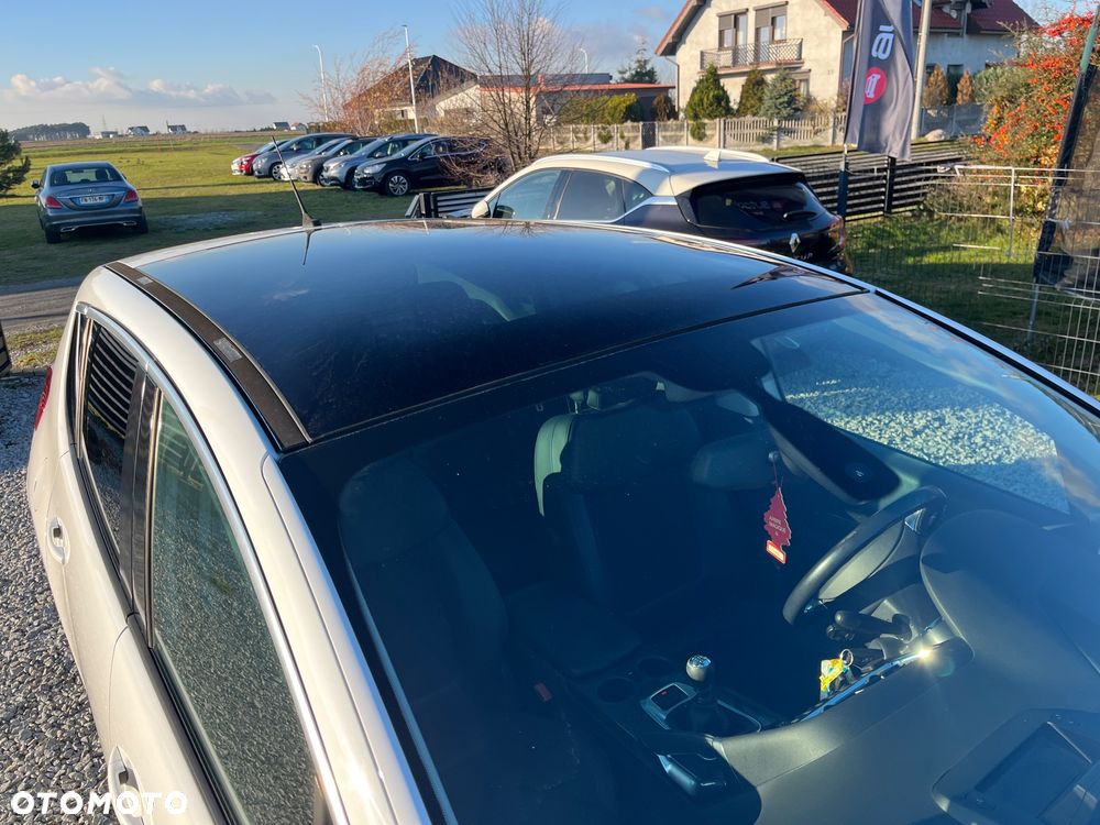 Peugeot 3008 HDi 115 Allure - 10