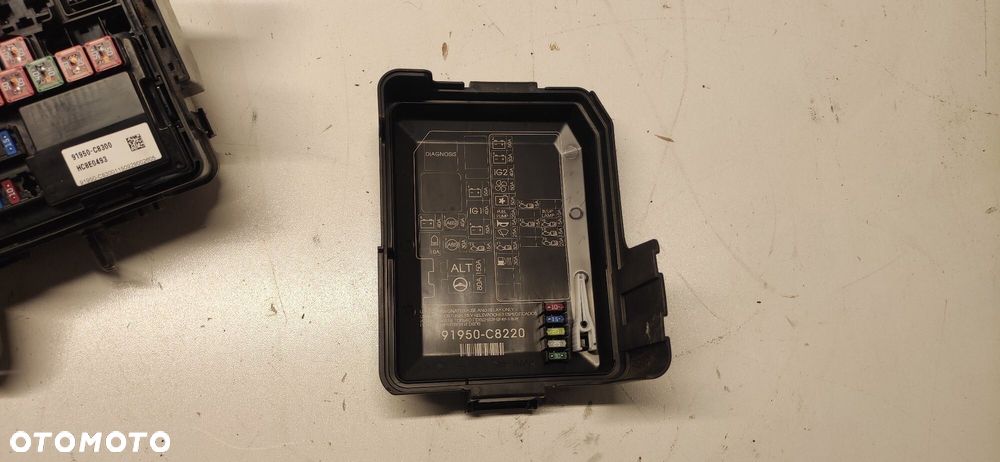 HYUNDAI I20 II SKRZYNKA PUSZKA BEZPIECZNIKÓW 1.4 CRDI 14- - 3