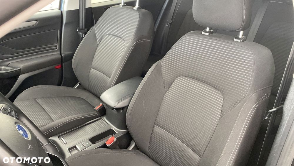 Ford Focus 1.0 EcoBoost mHEV Titanium X - 11