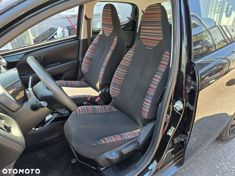 Citroën C1 VTi 72 SHINE - 6
