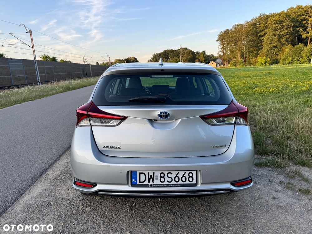 Toyota Auris Hybrid 135 Comfort - 15