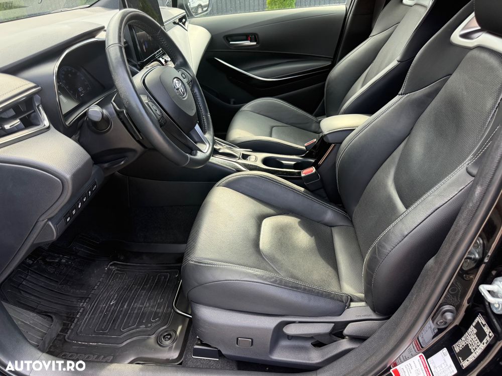 Toyota Corolla 2.0 HSD Exclusive Plus - 15