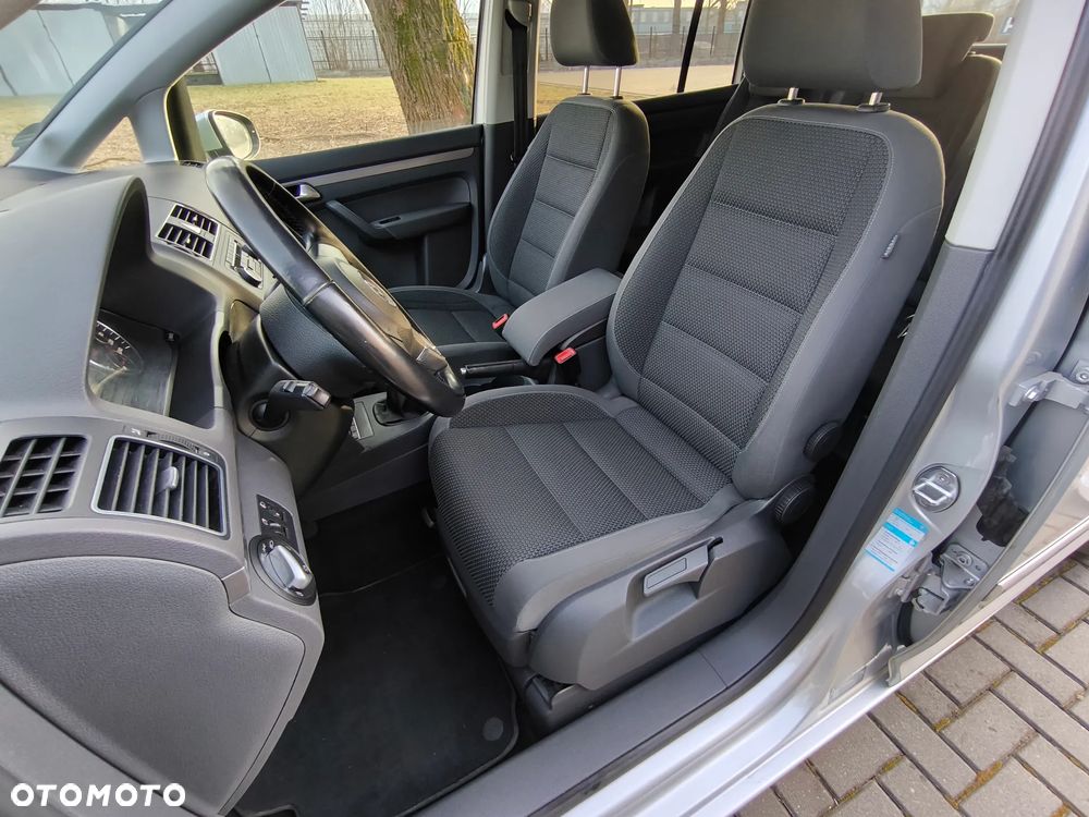 Volkswagen Touran 1.4 TSI Comfortline - 26