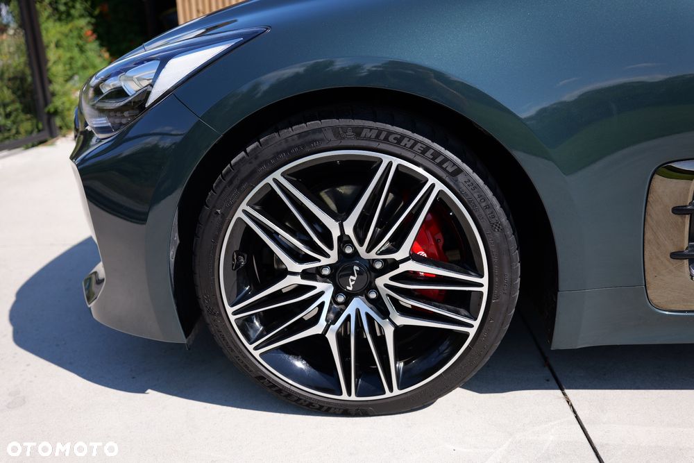 Kia Stinger 3.3 T-GDI V6 GT Prestige Line AWD - 12