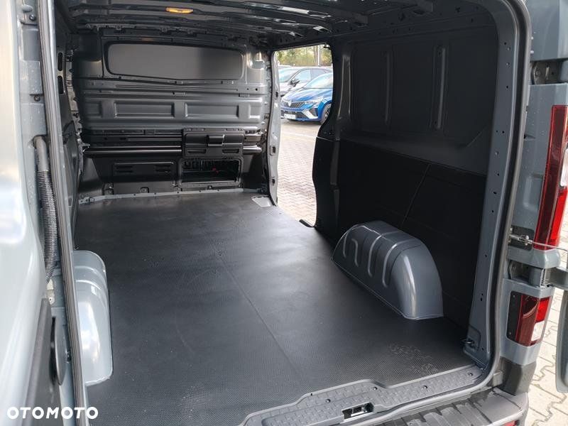 Renault Trafic - 9