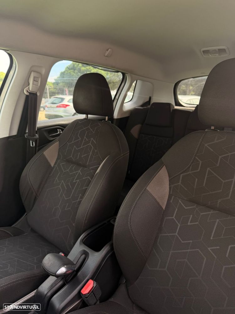 Peugeot 2008 1.6 BlueHDi Allure - 12