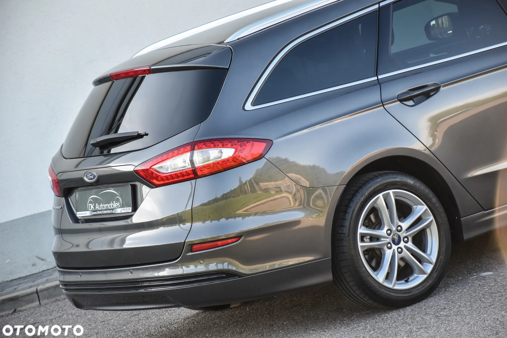 Ford Mondeo 2.0 TDCi Titanium - 12