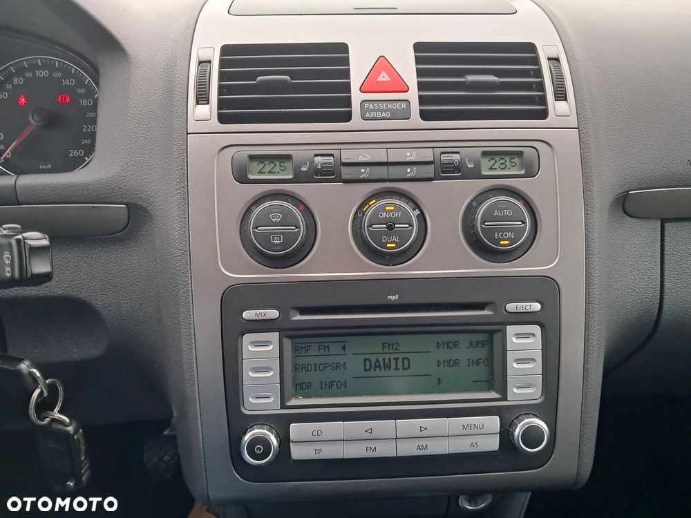 Volkswagen Touran 1.9 TDI - 23