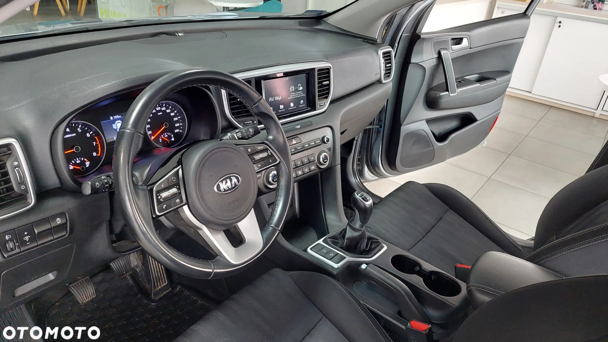 Kia Sportage 1.6 GDI M 2WD - 24