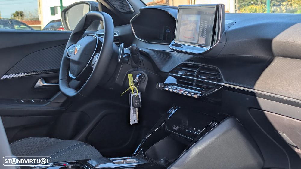 Peugeot 2008 1.2 PureTech GT EAT8 - 10