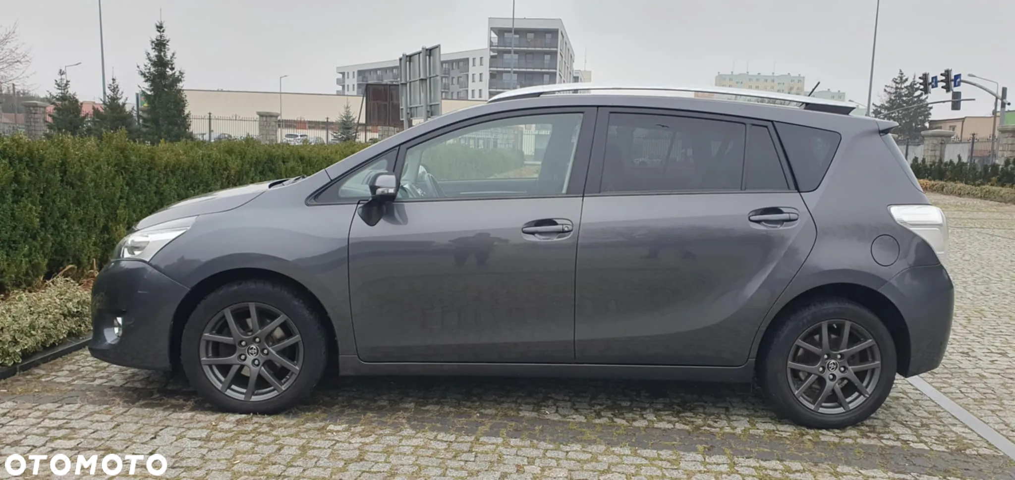 Toyota Verso 1.8 Premium 7os EU6 - 20