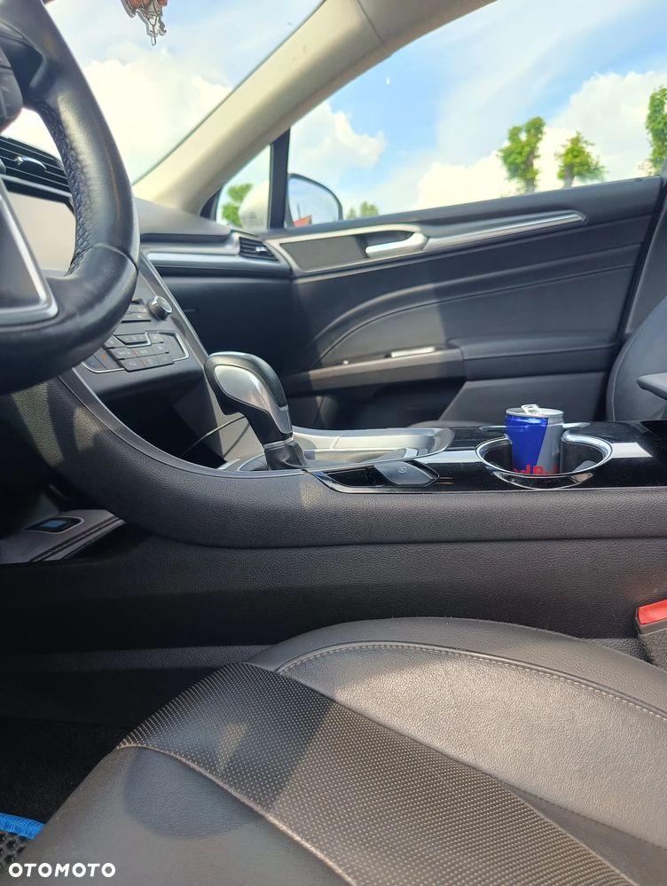 Ford Mondeo 2.0 TDCi Titanium PowerShift - 2
