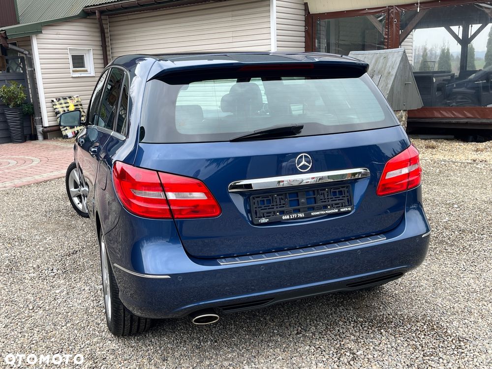 Mercedes-Benz Klasa B 180 (BlueEFFICIENCY) - 15