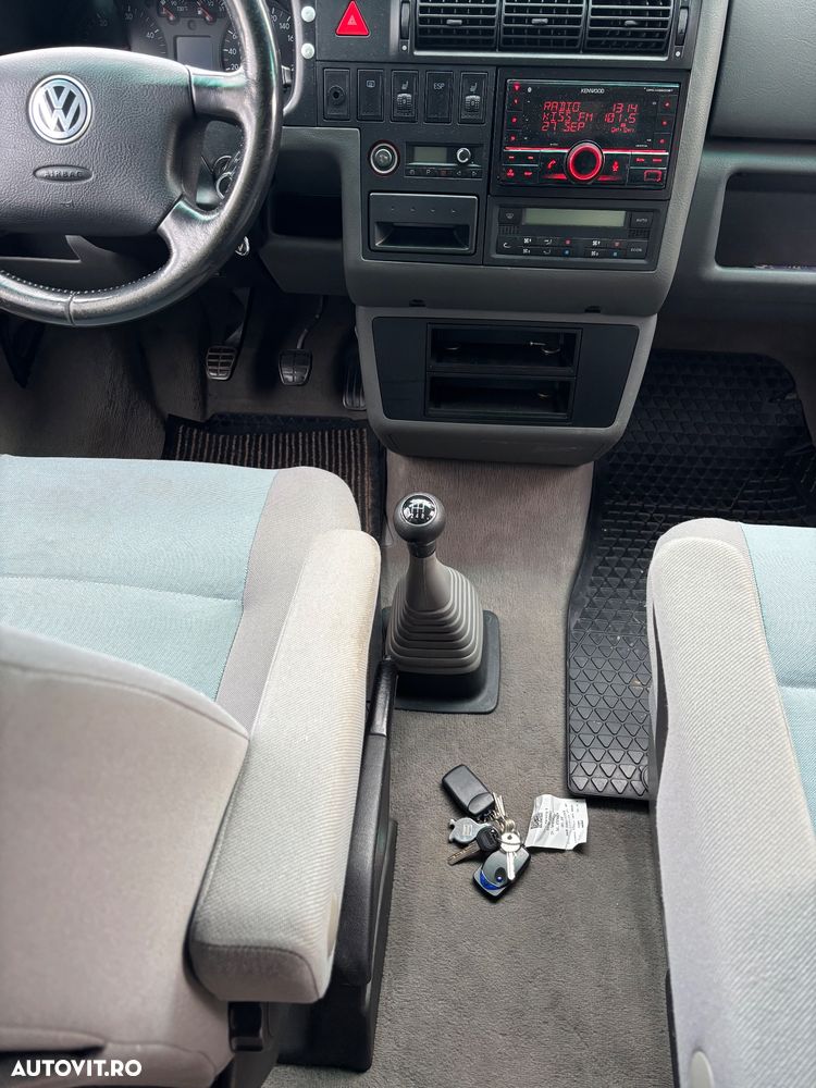 Volkswagen Multivan ver-multivan-comfortline - 7