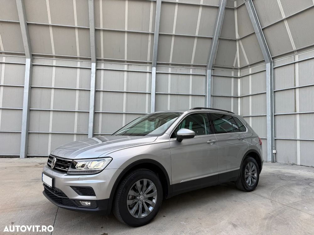 Volkswagen Tiguan 2.0 TDI 4Mot DSG Comfortline - 2