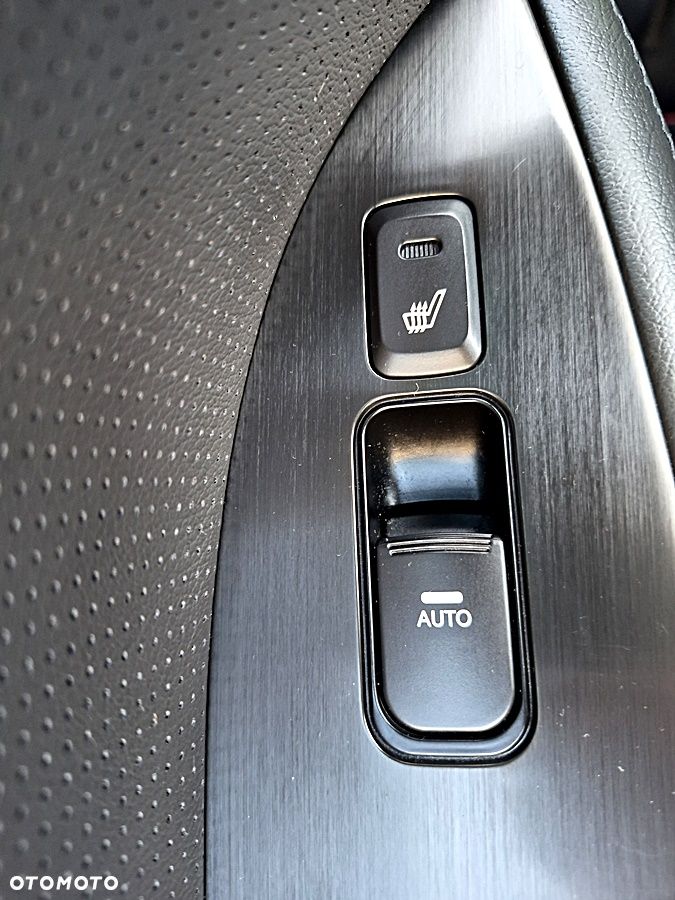 Kia Optima - 27