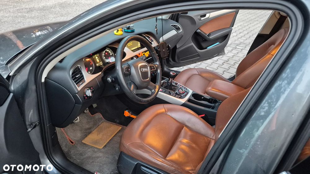 Audi A4 Avant - 15