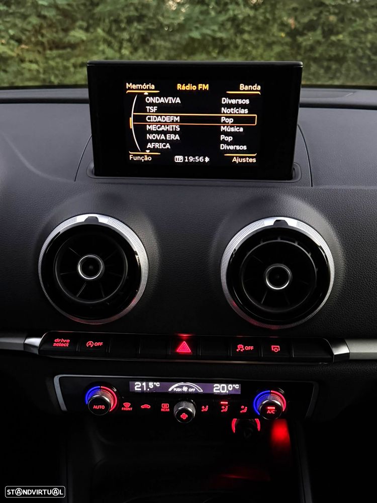 Audi A3 1.6 TDI S line Sport Pack - 19