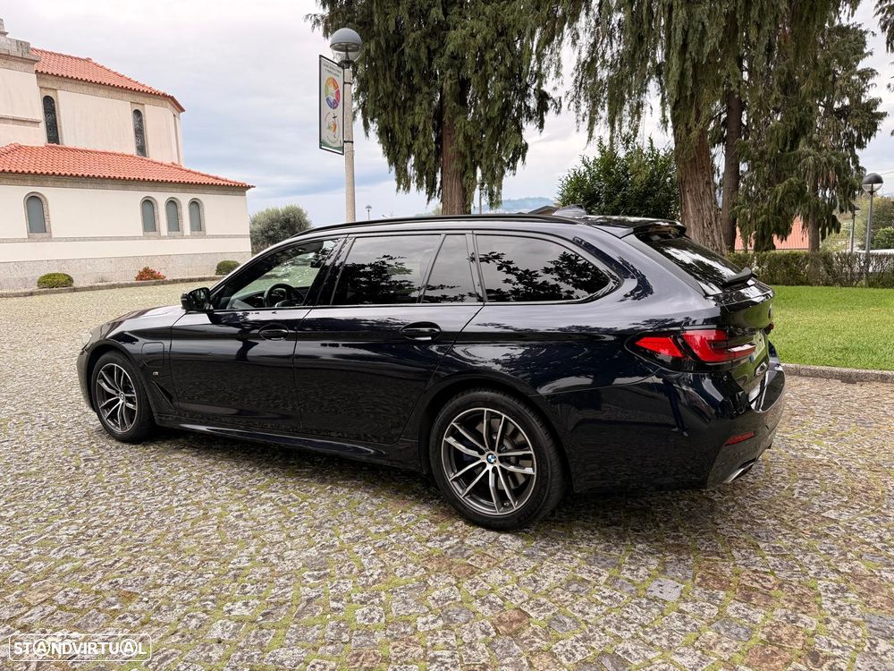 BMW 530 e Pack Desportivo M - 6