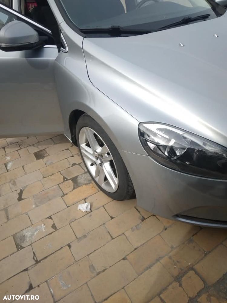 VOLVO V40 2014 — imagine 15