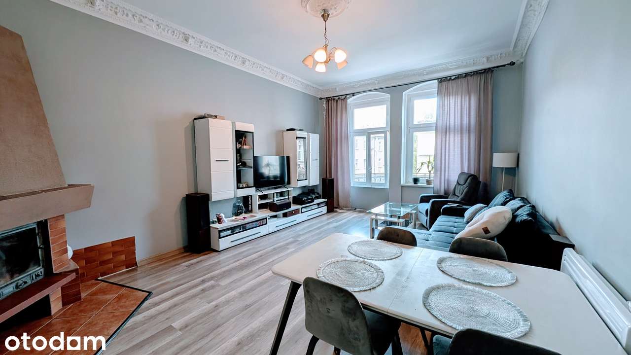 Duże komfortowe mieszkanie w centrum ! Balkon + Taras 3-4 pokoje !