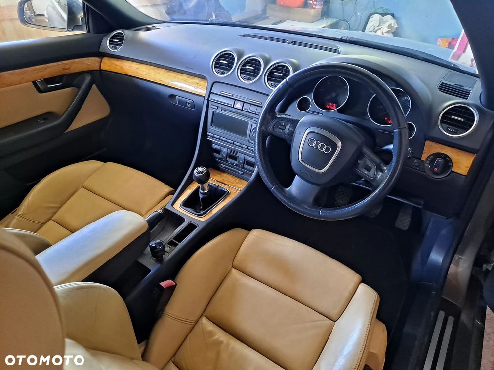 Audi A4 Cabrio - 13